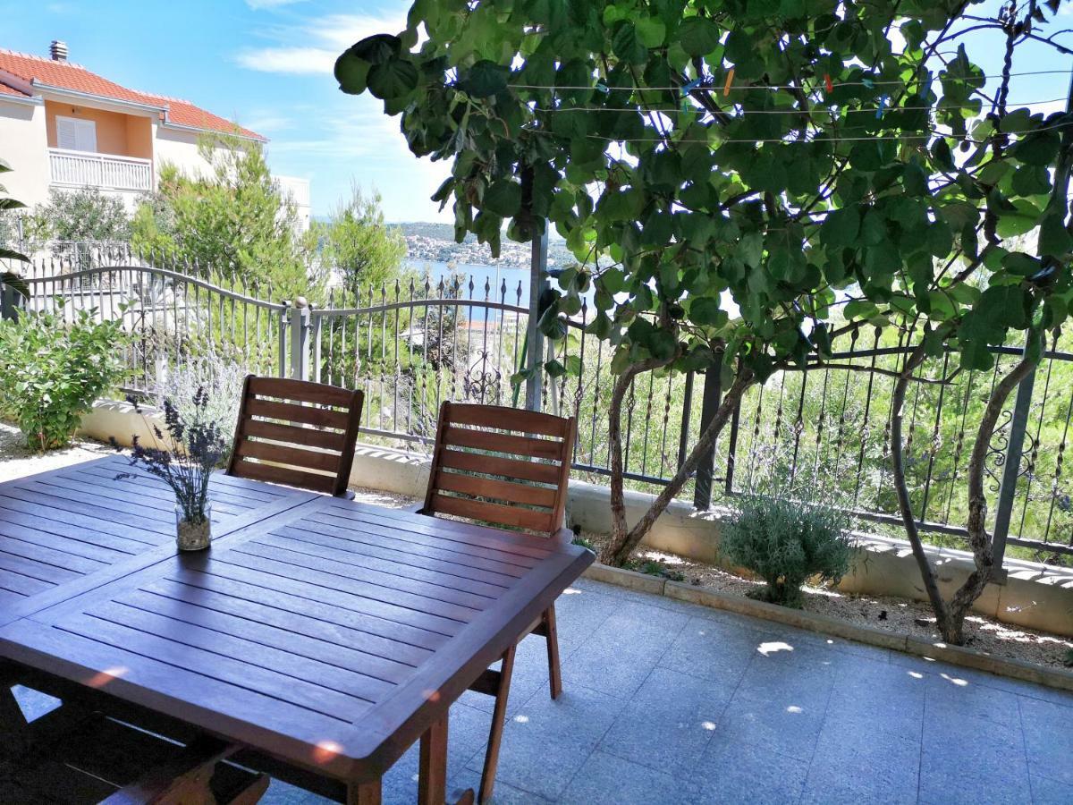 Villa Panorama Seget Трогір Екстер'єр фото